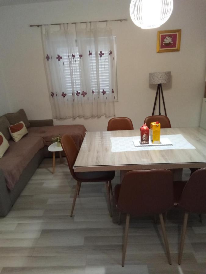 Apartments Smiljana Mucic Makarska Luaran gambar