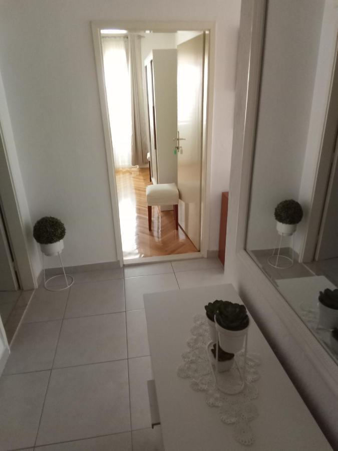 Apartments Smiljana Mucic Makarska Luaran gambar