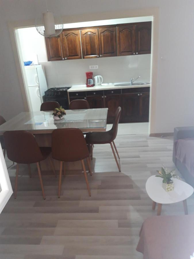 Apartments Smiljana Mucic Makarska Luaran gambar